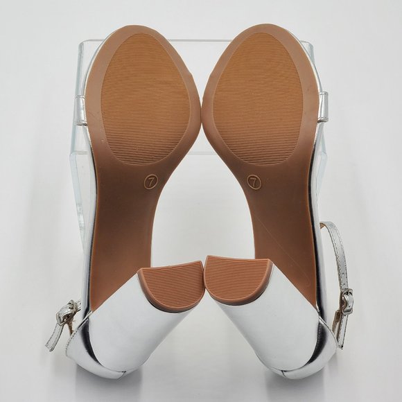 Lulu's Silver Ankle Strap Block Heels - Picture 10 of 16